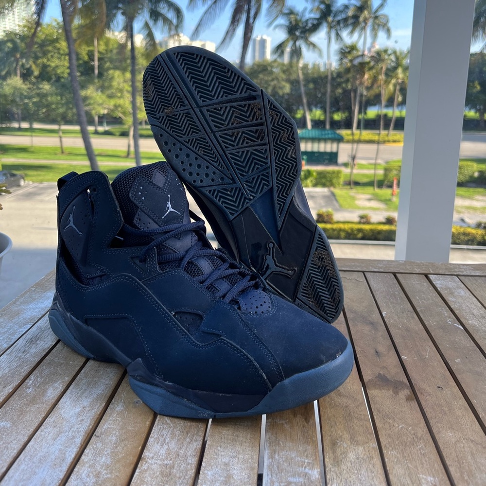 Air Jordan 7 limited edition ocean blue (2015 edition)